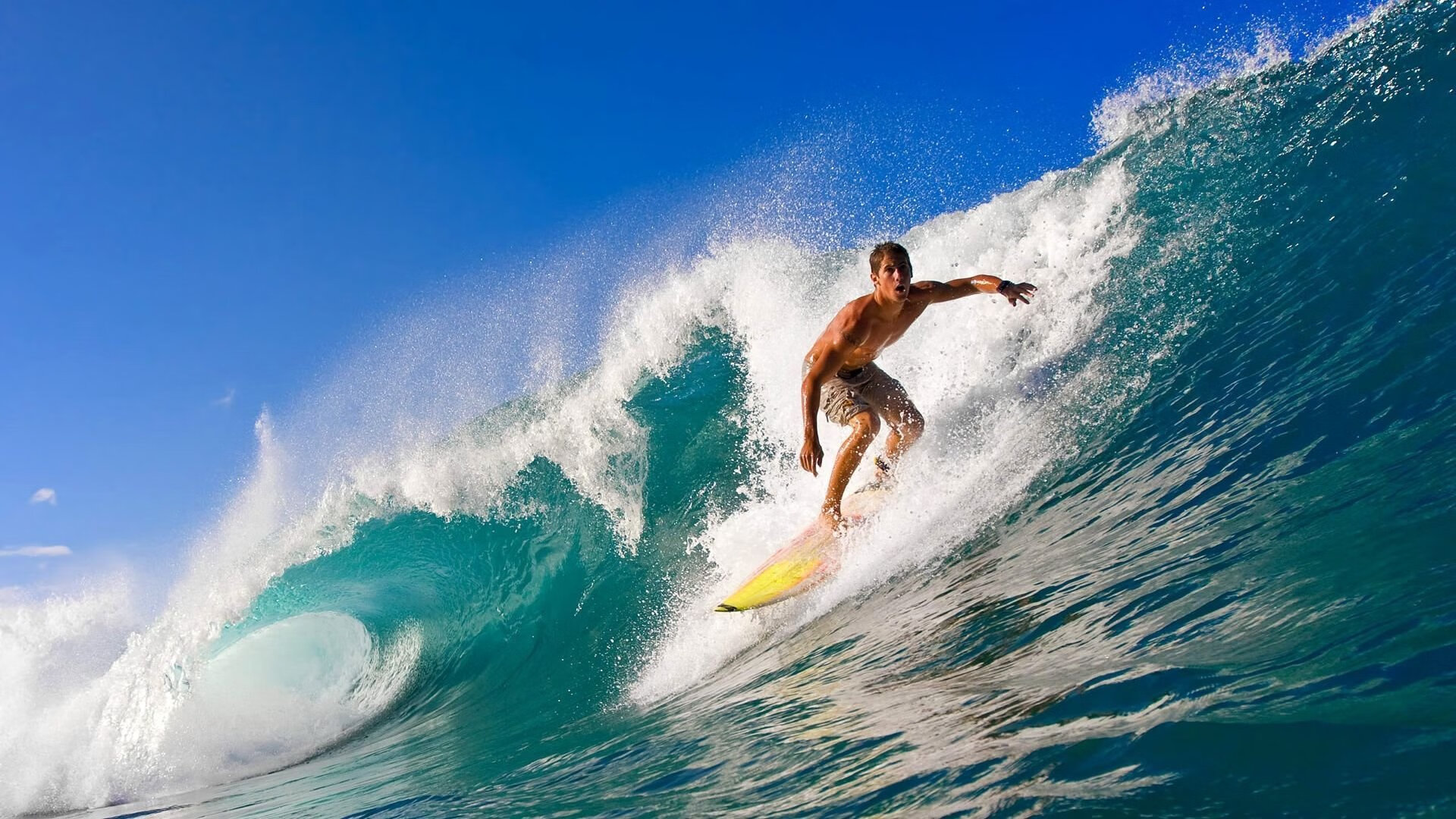 伊朗男足在巴黎奥运会比赛中以2-0战胜日本,伊朗 男足