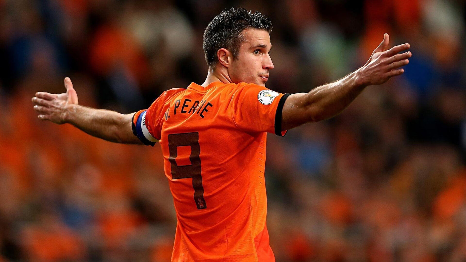 足球产业投融资环境优化，助力行业快速发展，足球产业报告