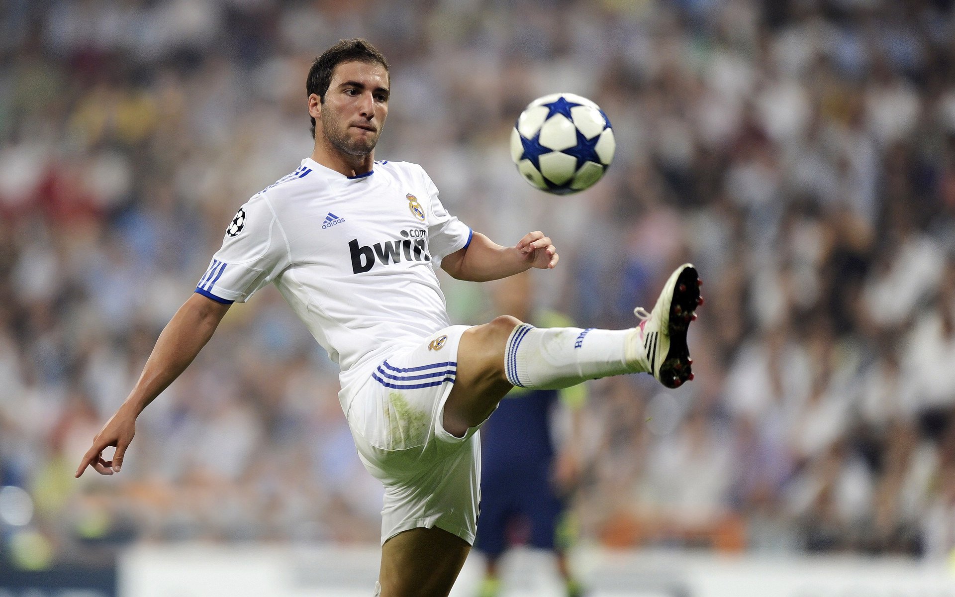 九游（jiuyou.com）游戏-里昂迎来关键战，争夺荣誉，里昂sp